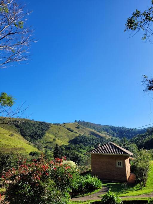 Recanto Dos Beija Flores, Chale Bougainville Monte Alegre do Sul Exterior foto